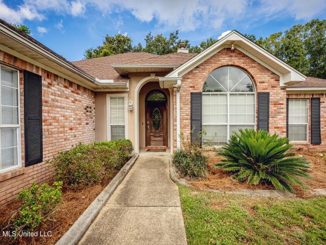 House for sale in Ocean Springs, Mississippi