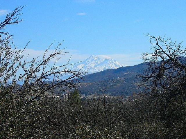 Land for sale in Yreka, California