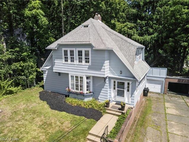 House for sale in Wooster Public Square Historic District, Wooster