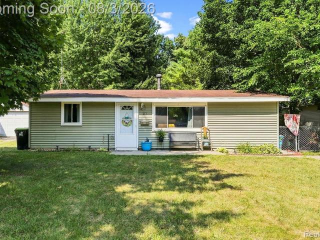 House for sale in Fenton, Michigan