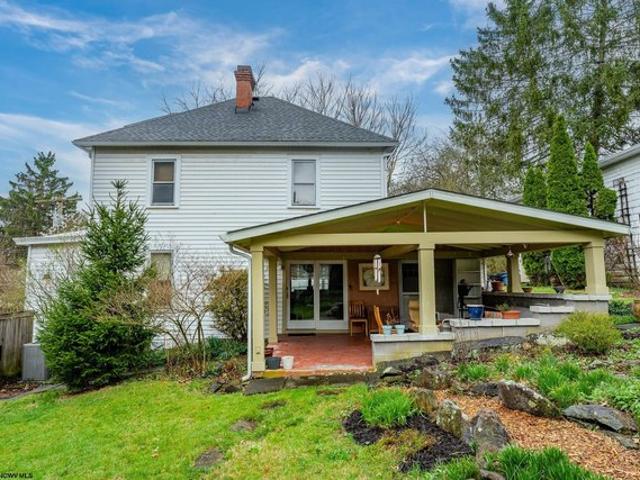 House for sale in Morgantown, West Virginia