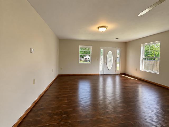 House for sale in Mount Vernon, Missouri