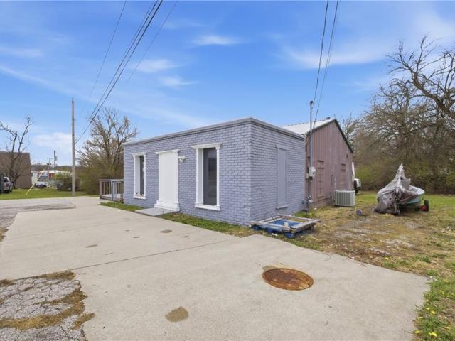 Commercial for sale in Missouri