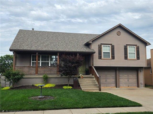 House for sale in Grain Valley, Missouri