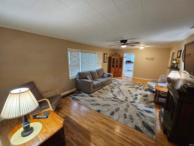House for sale in Bicknell, Indiana