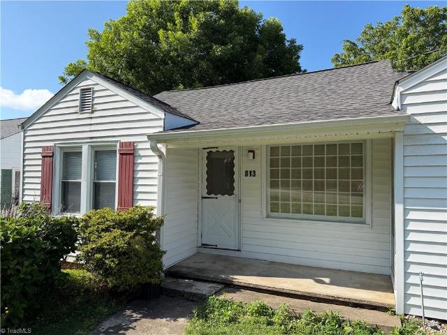House for sale in Yadkinville, North Carolina