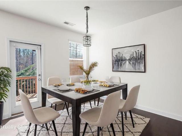 Townhouse for sale in Marietta