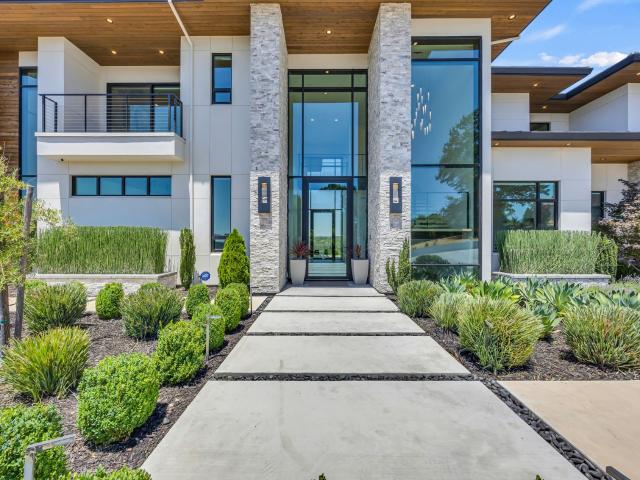 House for sale in Loomis House for sale in Loomis