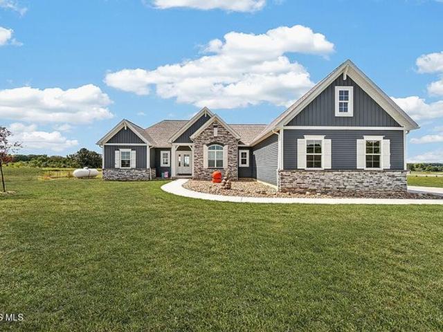 House for sale in Alvada, Seneca County