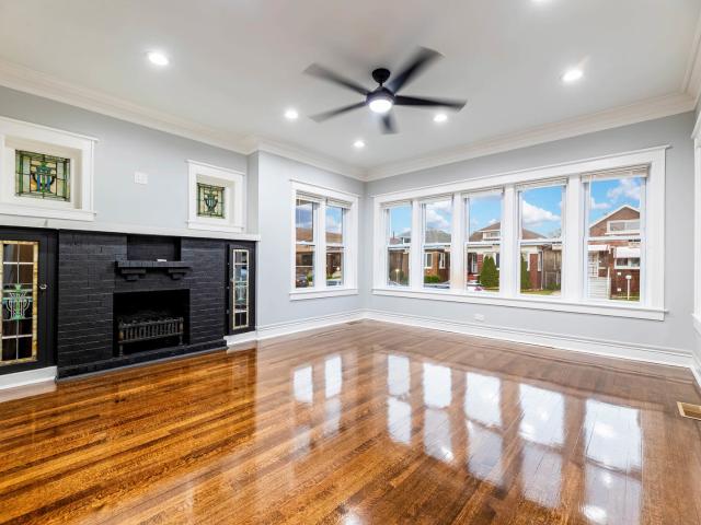 House for sale in Chicago Park, Illinois