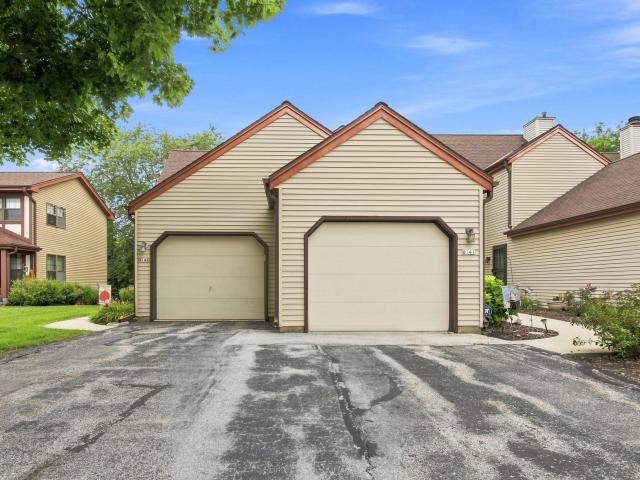 Condo for sale in Franklin, Milwaukee County