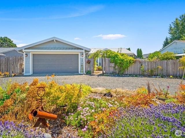 House for sale in Blaine, Washington