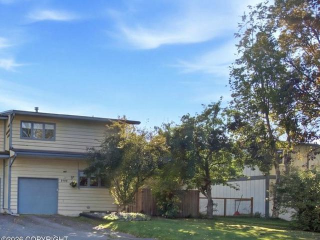 Townhouse for sale in Alaska