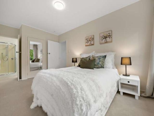 Apartment for sale in Hillersden