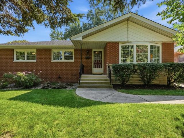 House for sale in Munster, Indiana