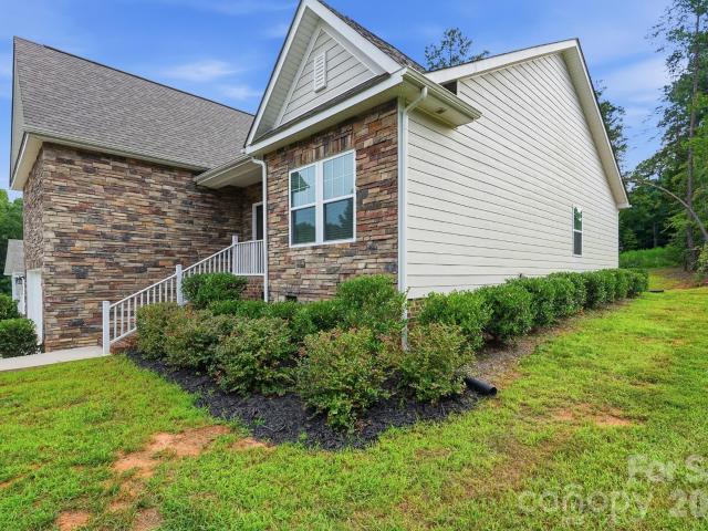 House for sale in Catawba, North Carolina
