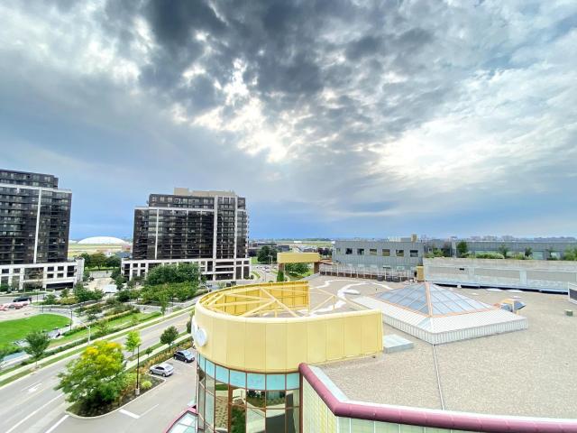 House for rent in York Centre, Toronto