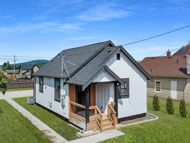 House for sale in Anacortes, Washington