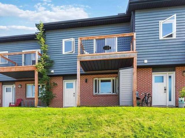 Townhouse for sale in Wolfville, Nova Scotia