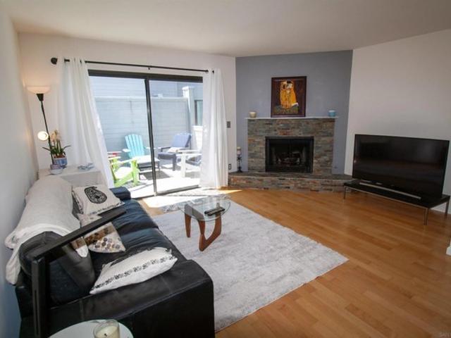 Condo for sale in Del Mar, California