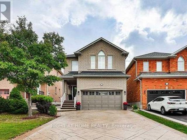 House for sale in Mississauga, Ontario