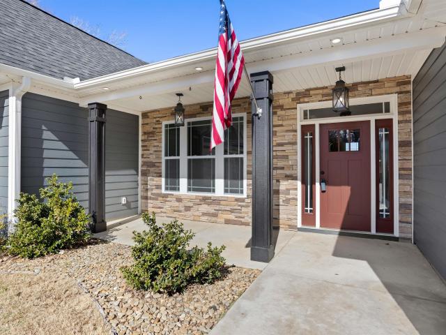 House for sale in Campobello, South Carolina
