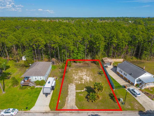 Land for sale in Pass Christian, Mississippi