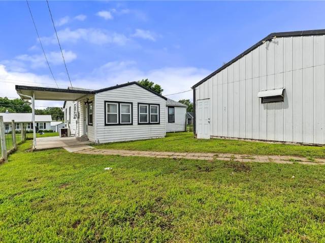 House for sale in Ray, Missouri