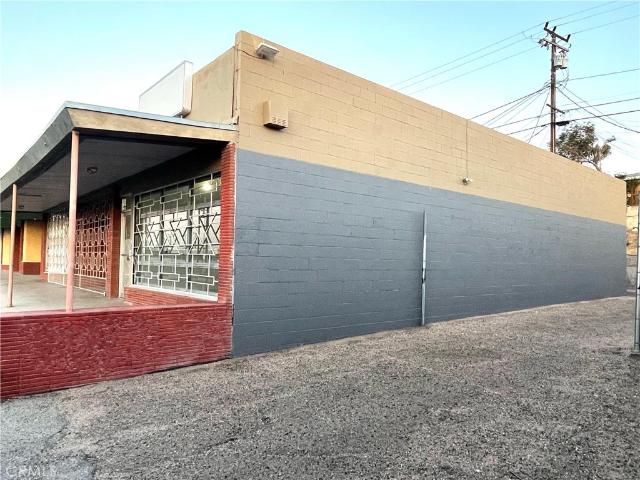 Commercial for sale in Barstow, California