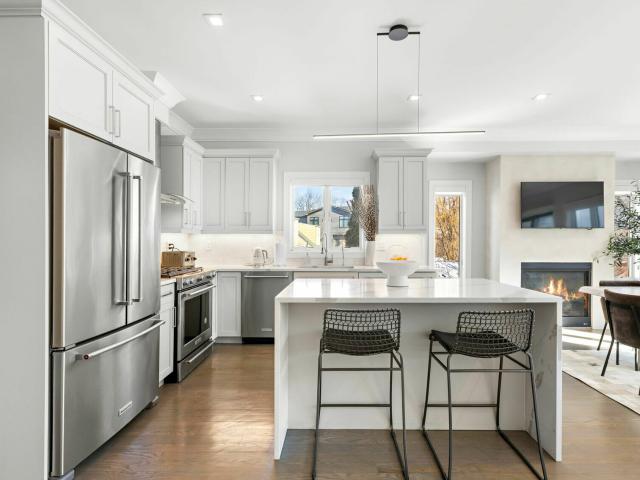 Townhouse for sale in Fort Lee