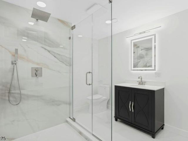 Townhouse for sale in Norwood, New Jersey