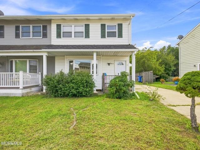 House for sale in Lakehurst, New Jersey
