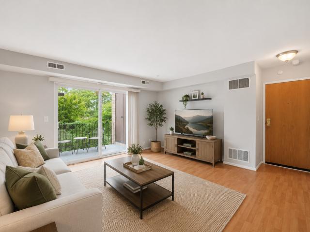 Condo for sale in Mount Prospect, Illinois