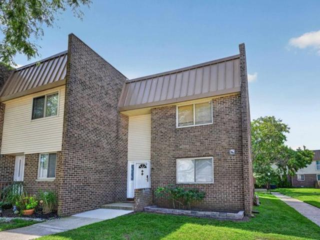 Townhouse for sale in Ventnor City, Atlantic County
