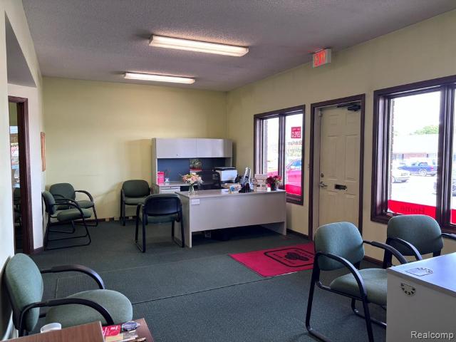 Commercial for sale in Lapeer, Michigan