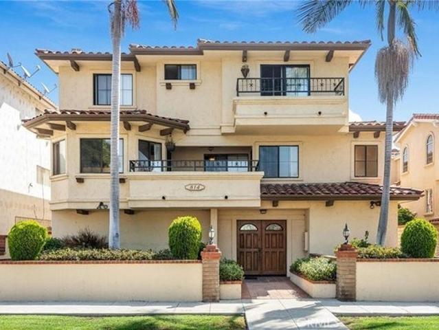 Condo for sale in Canoga Park, California