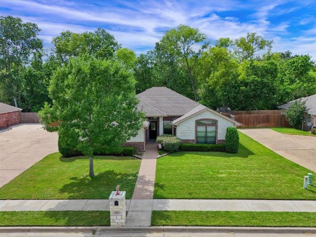 House for sale in Lorena, Texas