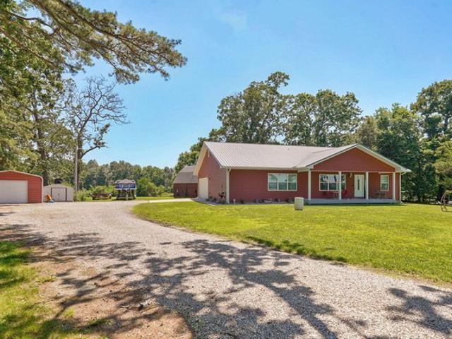 House for sale in Mount Vernon, Missouri
