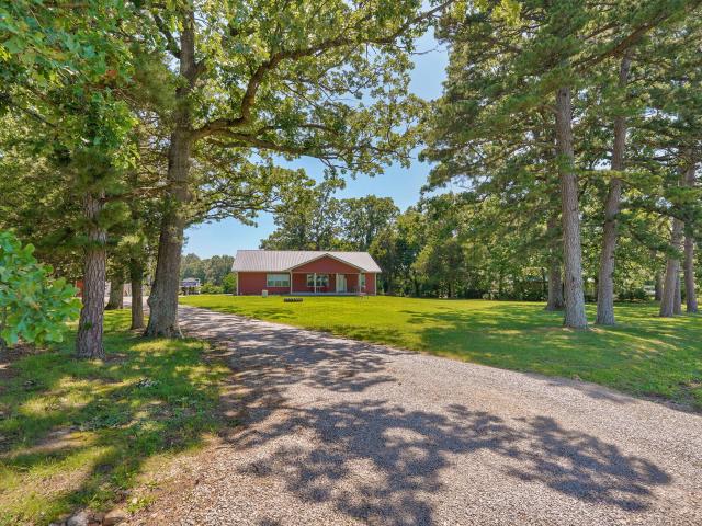House for sale in Mount Vernon, Missouri