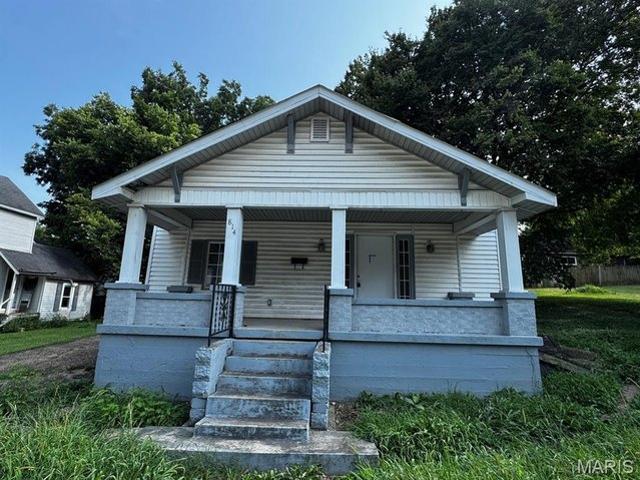 House for sale in Poplar Bluff, Missouri