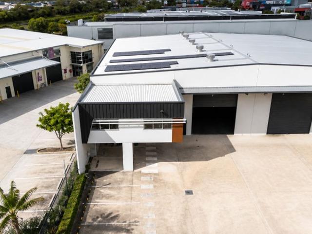 Warehouse for rent in North Lakes Business Park, Greater Brisbane