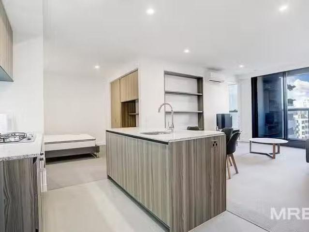 Apartment for rent in Carlton