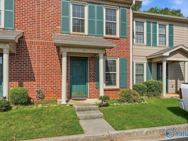 Townhouse for sale in Huntsville, Alabama