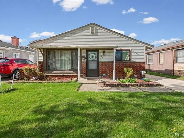 House for sale in Center Line, Michigan