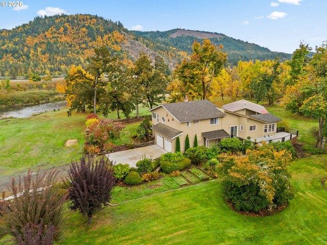 House for sale in Oregonia