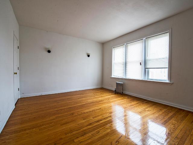Apartment for rent in Chicago Park, Illinois