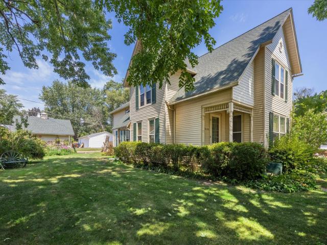 House for sale in Whiteside, Illinois