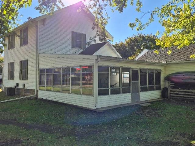 House for sale in Emmet, Iowa