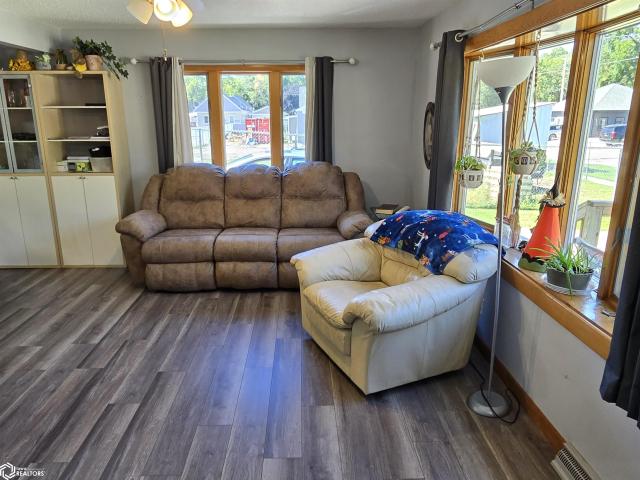 House for sale in Clear Lake, Cerro Gordo County