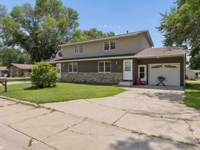 House for sale in Cerro Gordo, Iowa